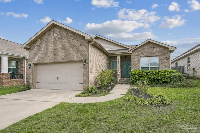3588 Whitetail Ln, Pensacola FL 32526 exterior
