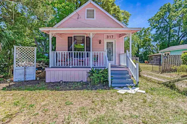 317 E Lee St, Pensacola FL 32503 exterior