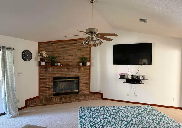 2369 Amelia Ln property photo