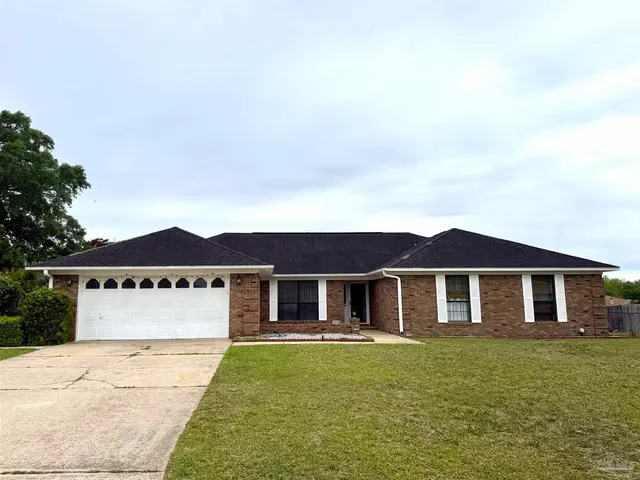 2369 Amelia Ln, Pensacola FL 32526 exterior