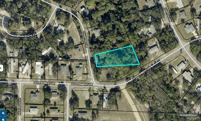 Charter Cir, Gulf Breeze FL 32563 exterior
