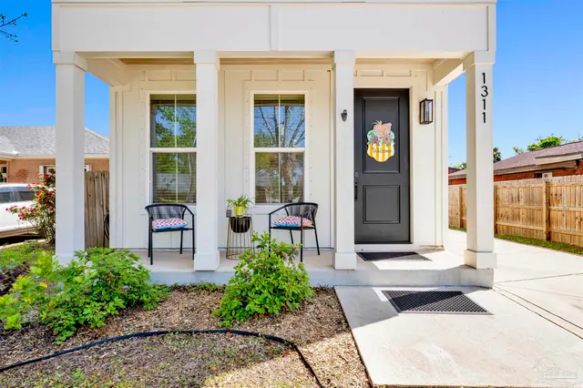 1311 Hatton St property photo
