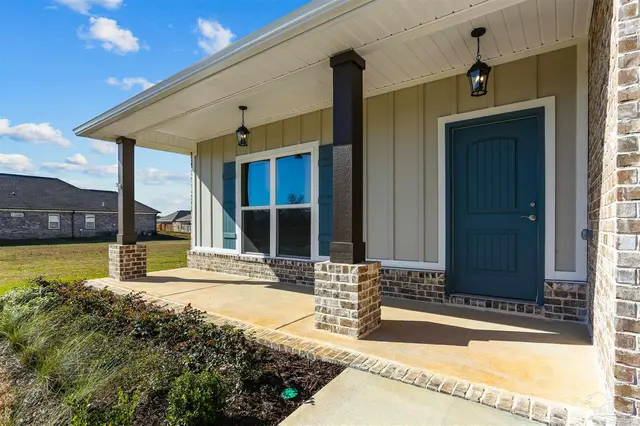 4016 Watergate Dr property photo