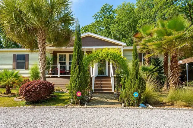 3111 Owen Bell Ln, Pensacola FL 32507 exterior