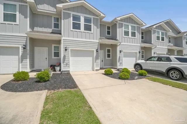 1518 Farragut Way property photo