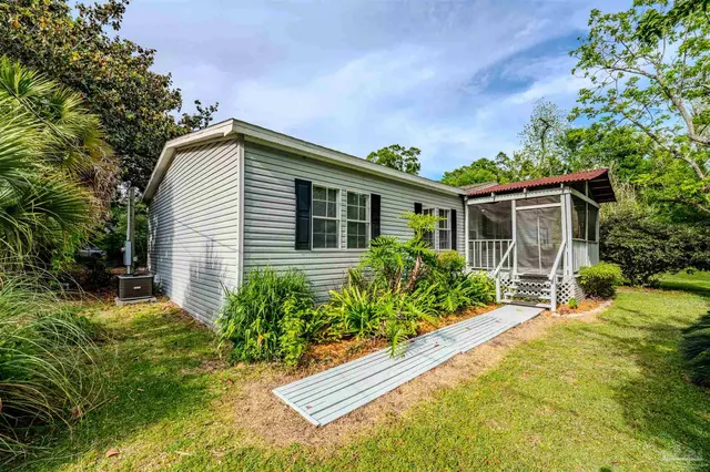 4612 Jackson St property photo