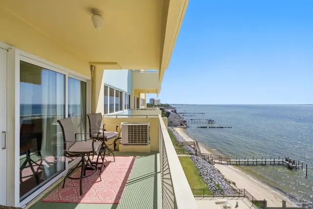 825 Bayshore Dr # 608 property photo