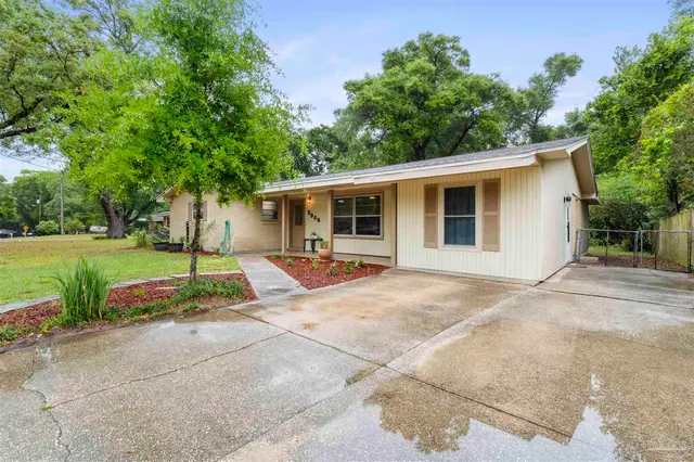 5906 Walton St property photo