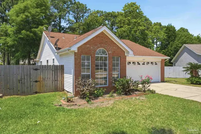 1383 Sterling Point Dr property photo