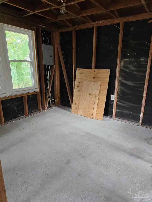 619 1/2 X St property photo