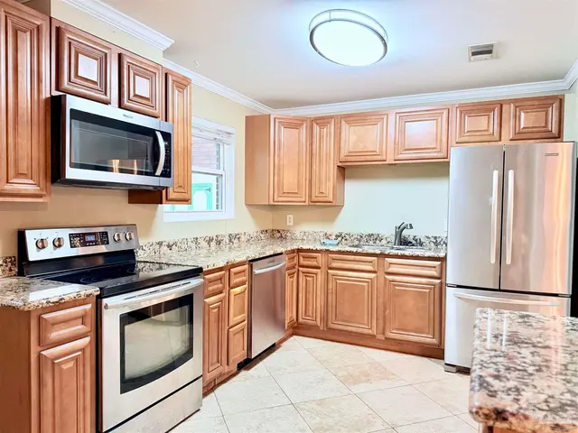 4532 Bixby Cir property photo