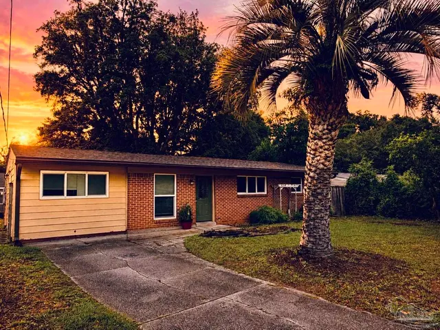 4532 Bixby Cir, Pensacola FL 32514 exterior