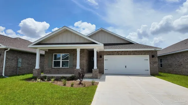 8087 Fox Hunt Dr, Milton FL 32583 exterior