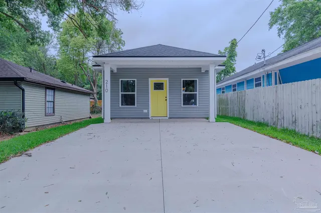 210 Lakeview Ave property photo