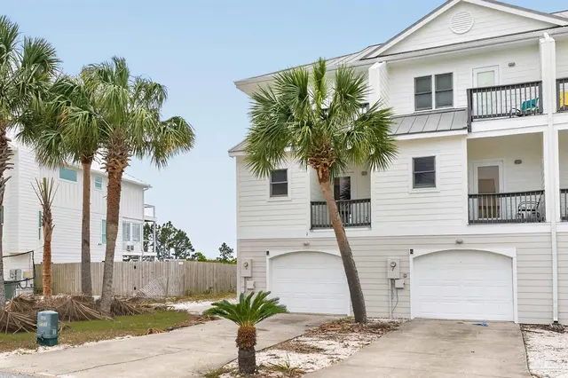 7227 Sharp Reef Rd # 1 property photo