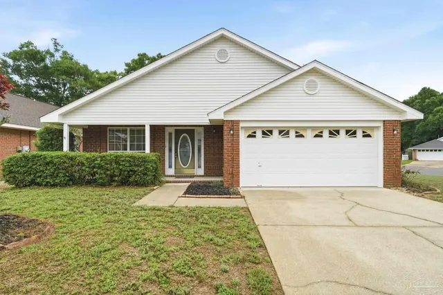 2528 Eclipse Ln, Pensacola FL 32514 exterior