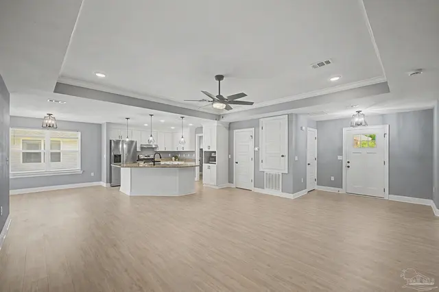 10427 Tanton Rd, Pensacola FL 32506 exterior