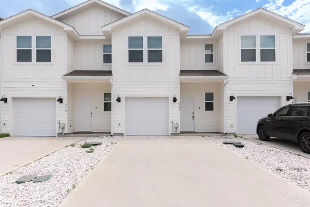 8706 Meadow Flower Ln, Pensacola FL 32514 exterior