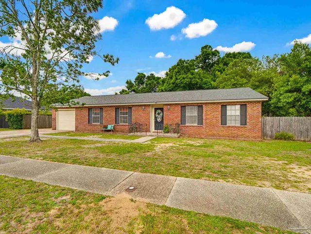 8375 Strasburg Rd, Pensacola FL 32514 exterior
