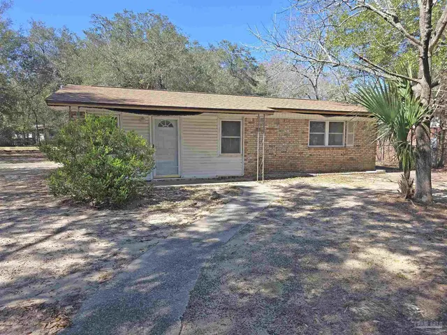 7100 Windsor Oak Dr, Pensacola FL 32526 exterior