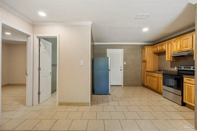 415 Hannah St # B property photo