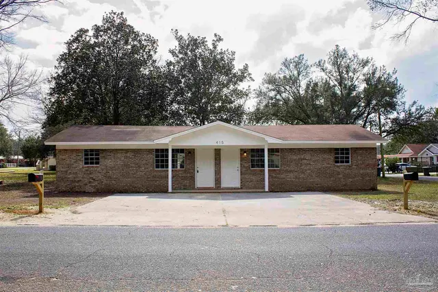 415 Hannah St # B, Pensacola FL 32534 exterior