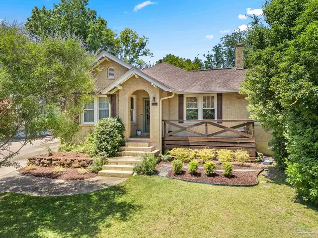 1927 Magnolia Ave property photo