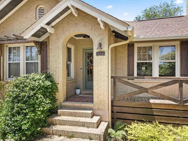 1927 Magnolia Ave, Pensacola FL 32503 exterior