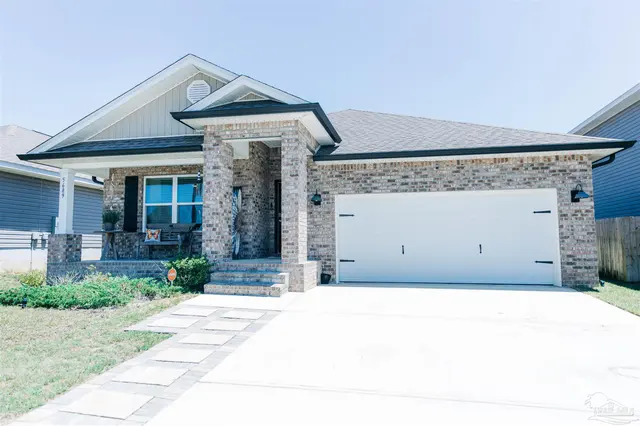 5689 Guinevere Ln property photo