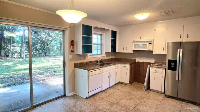 5079 Pennington Ln property photo