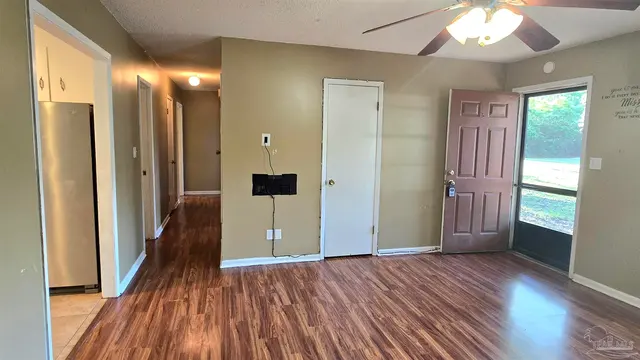 5079 Pennington Ln property photo