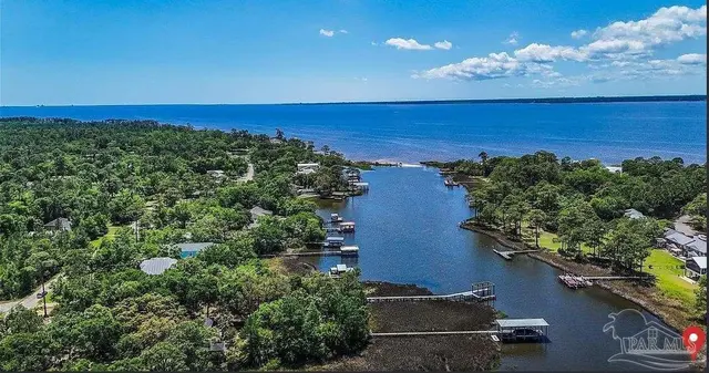 1972 Bay Point Blvd, Milton FL 32583 exterior
