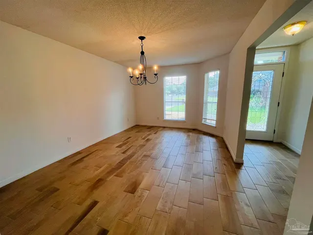 618 Ripsaw Ln property photo