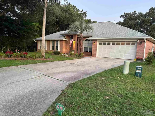 7353 Peterson Ln, Pensacola FL 32506 exterior