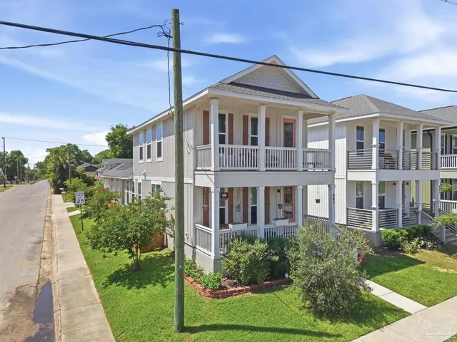 901 W Jackson St, Pensacola FL 32501 exterior