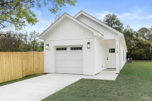 3805 N 10th Ave, Pensacola FL 32503 exterior