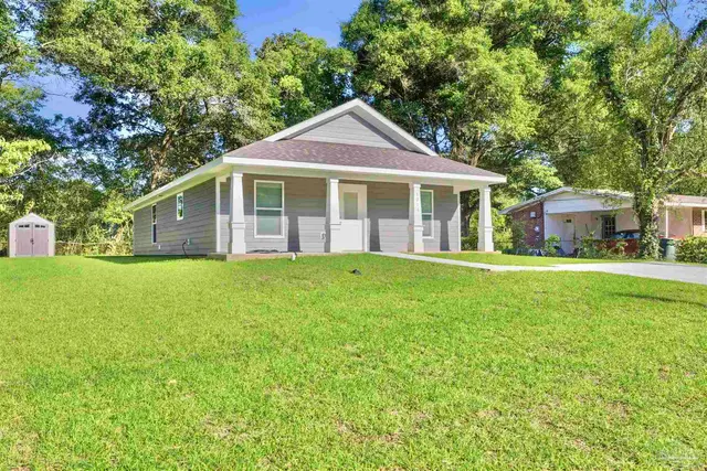 1014 Webster Dr property photo