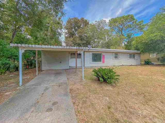 924 Cranbrook Ave, Pensacola FL 32505 exterior
