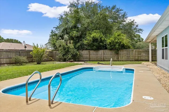 5464 Grande Lagoon Ct, Pensacola FL 32507 exterior