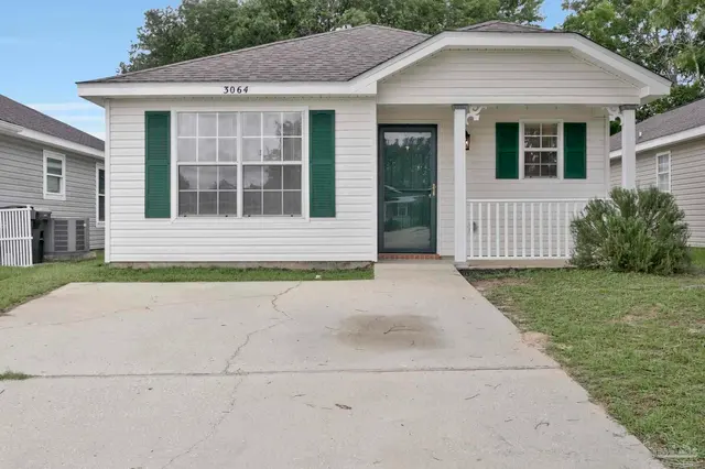 3064 Flintlock Dr, Pensacola FL 32526 exterior