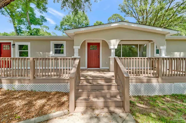 3710 N Blue Angel Pkwy, Pensacola FL 32526 exterior