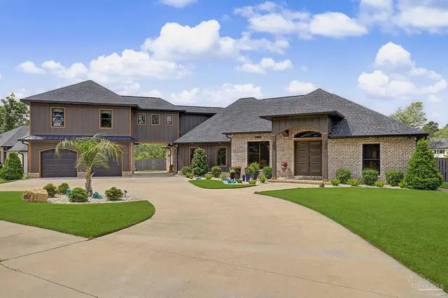 2867 Longleaf Mill St, Cantonment FL 32533 exterior