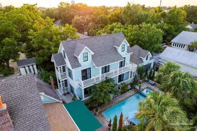 714 E La Rua St, Pensacola FL 32501 exterior
