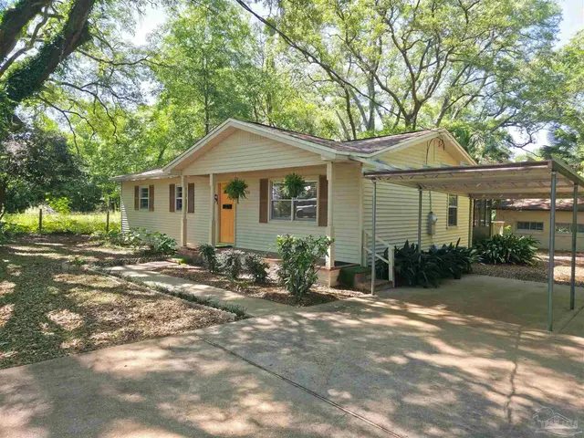 1516 Zenda St, Pensacola FL 32514 exterior