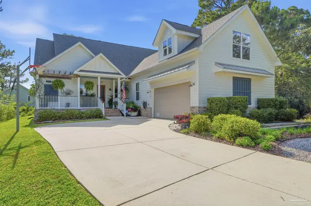 2847 Via Roma Ct, Gulf Breeze FL 32563 exterior