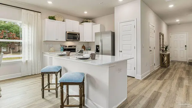 8557 Midtown Ct, Navarre FL 32566 exterior