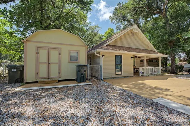 12858 Lillian Hwy, Pensacola FL 32506 exterior