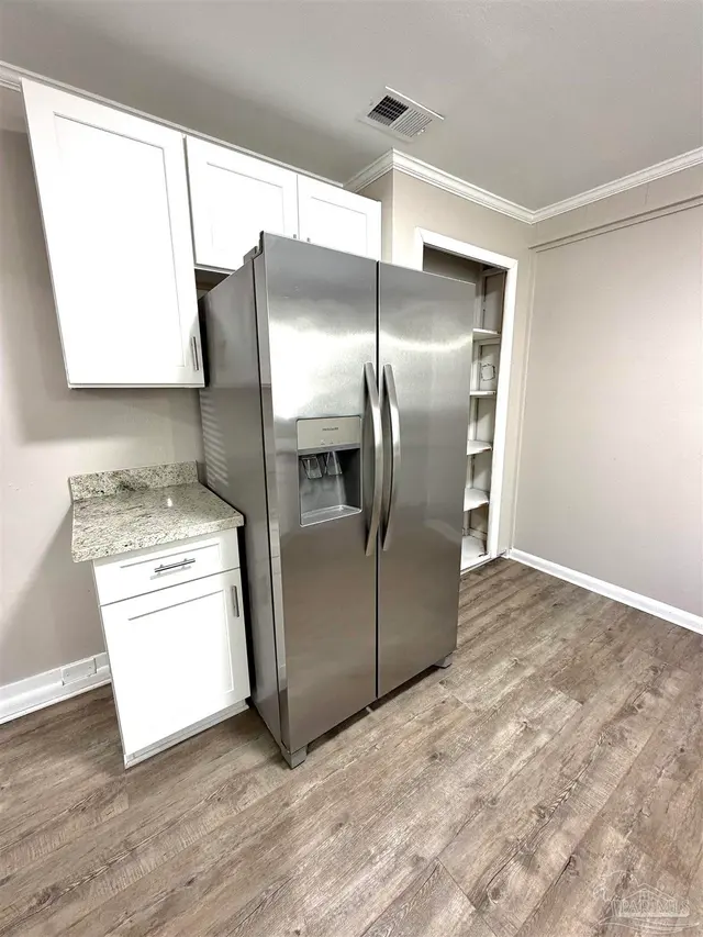 1422 61st Ave property photo