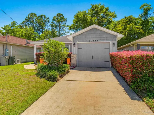 10533 Senegal Dr property photo