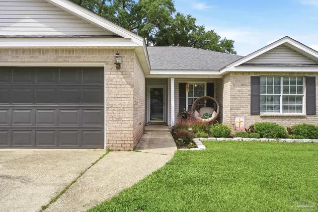 712 Thornwood Pl property photo